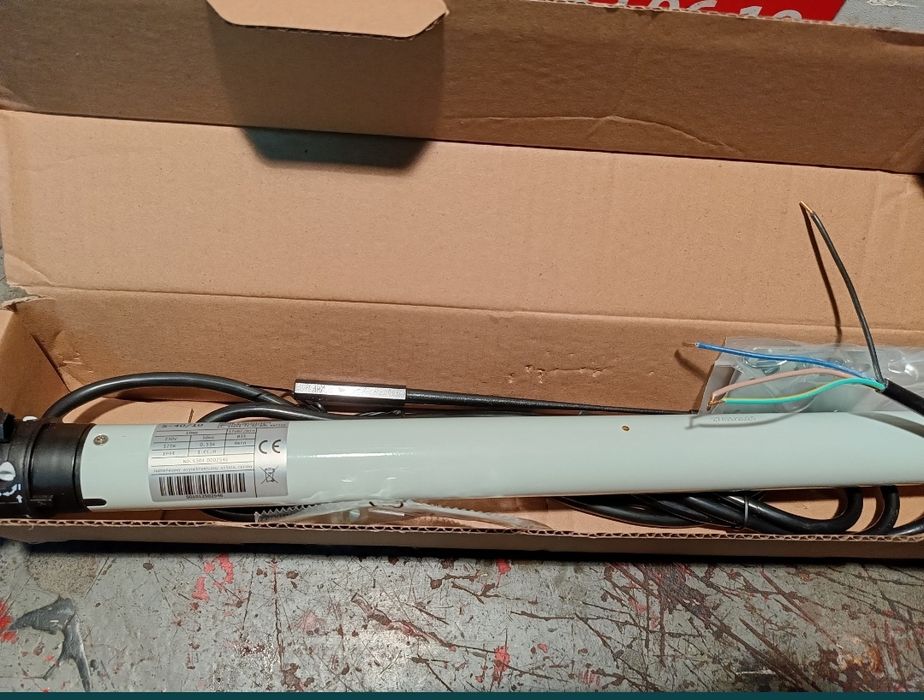 Silnik rolet antywłamaniowych