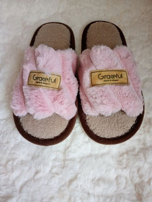 Kapcie damskie na Futerku