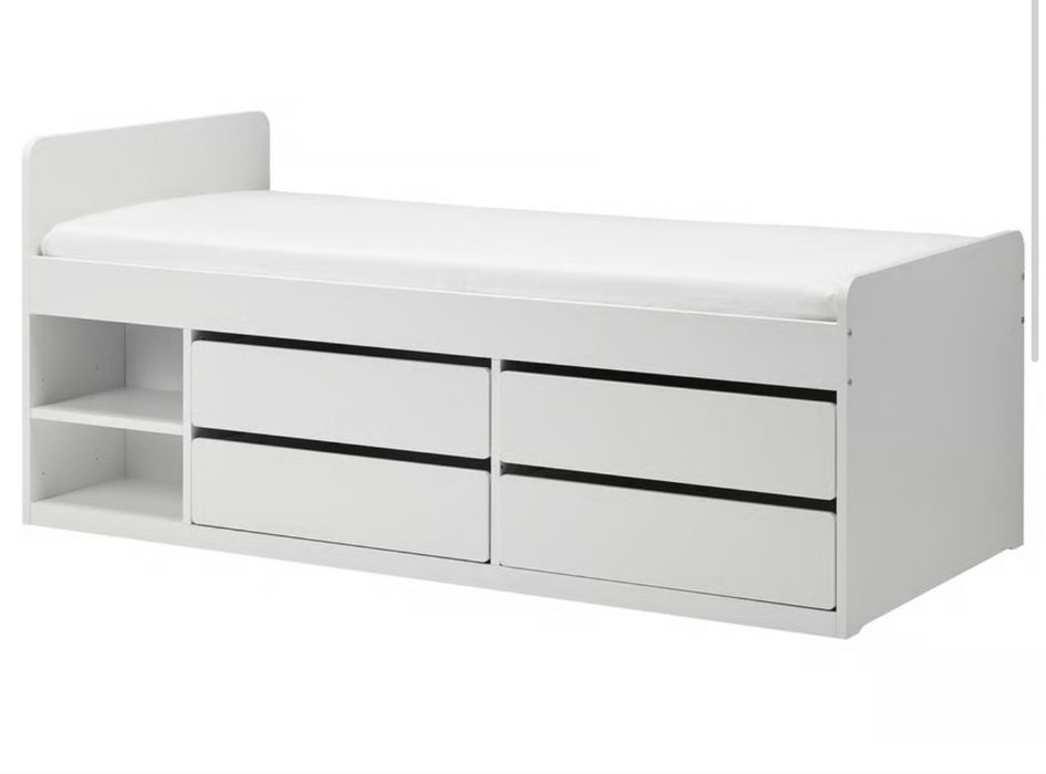 Cama SLÄKT como nova com colchão