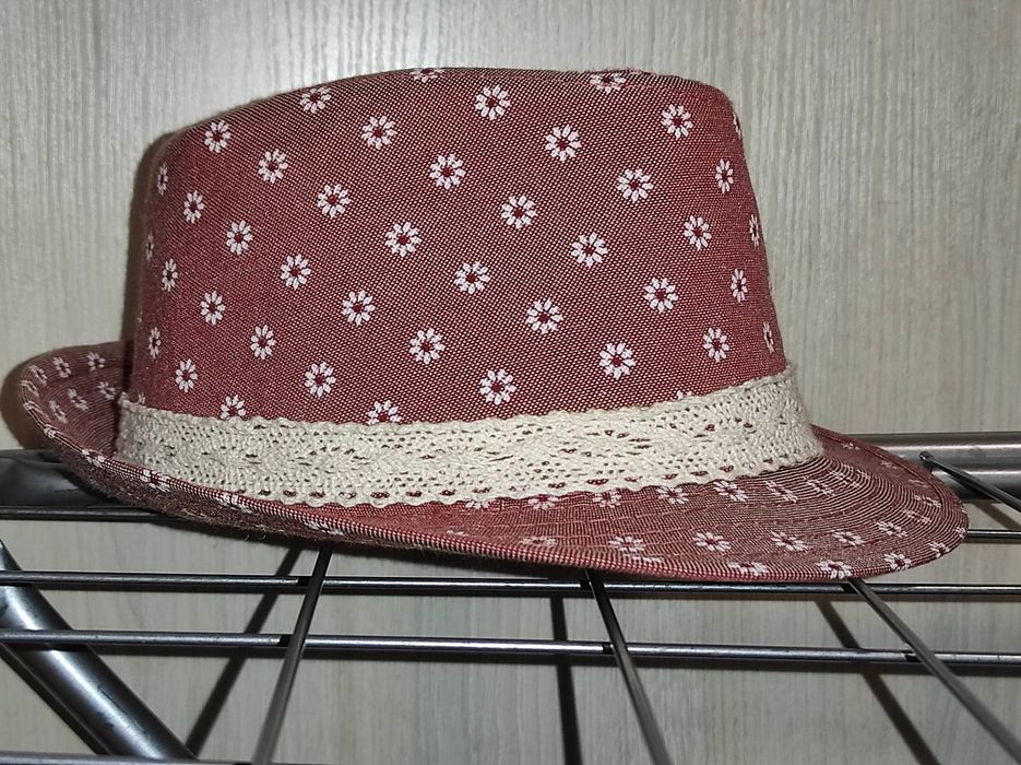 Капелюх Шляпа зі стильним принтом, унісекс.