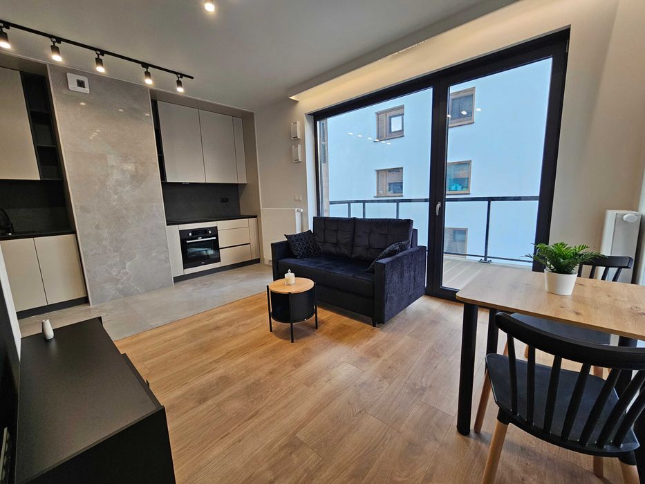 Jasna kawalerka do wynajęcia, pierwszy lokator, wysoki standard