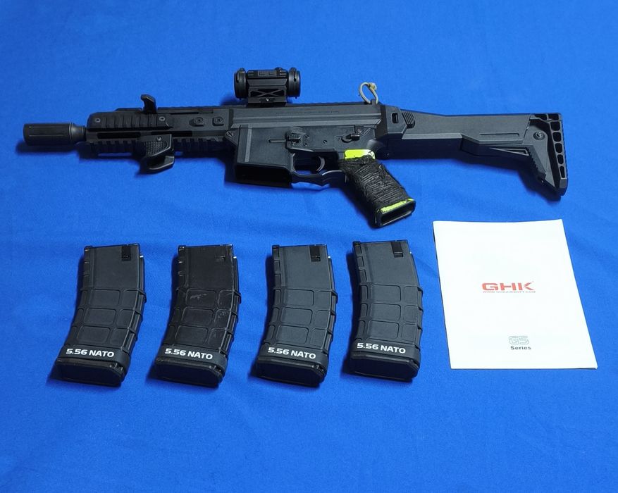 #RESERVADO# Réplica Airsoft GHK G5 GBBR + 4 Magazines + Red Dot