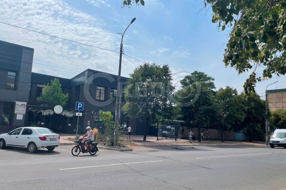 Оренда приміщення, вул. Українська