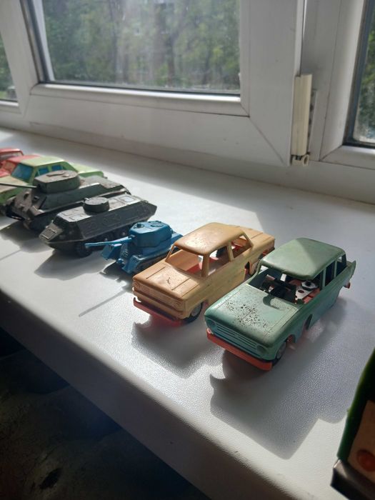 Совецкие колекции машинки игрушки. Цена договорная