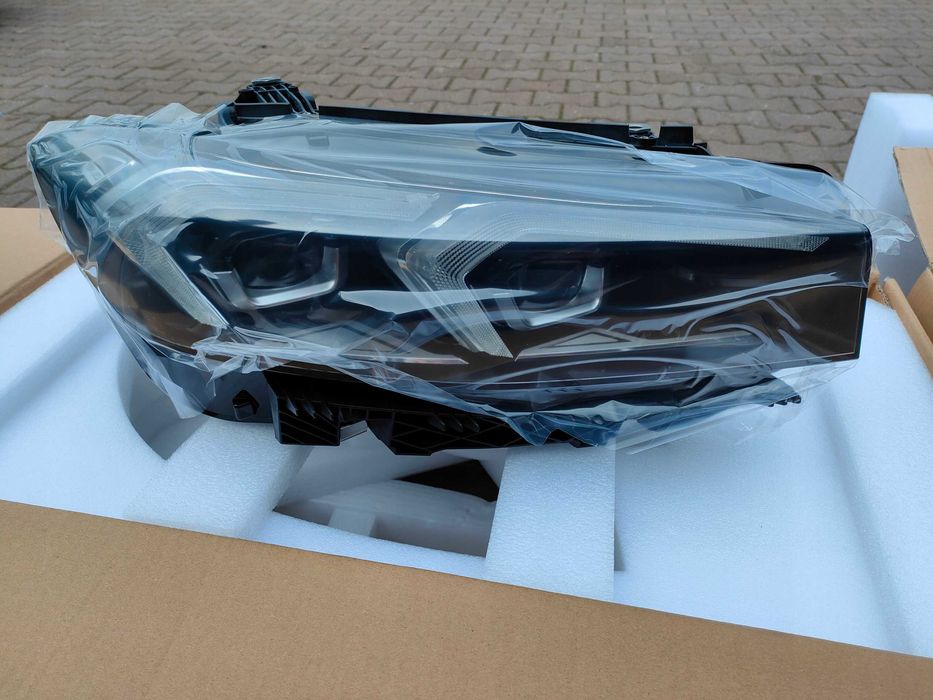 BMW 3 G20 G21 LCI Фари передні Adaptive Led USA EU