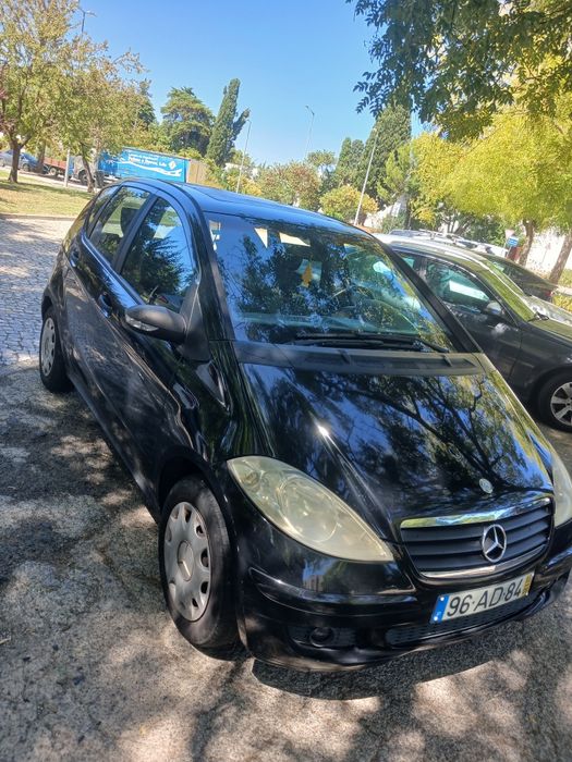 Mercedes A150
Ano 2005