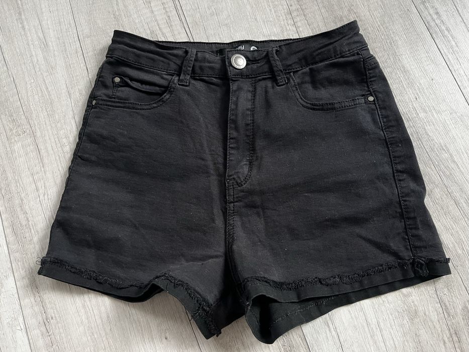 Spodenki czarne jeans