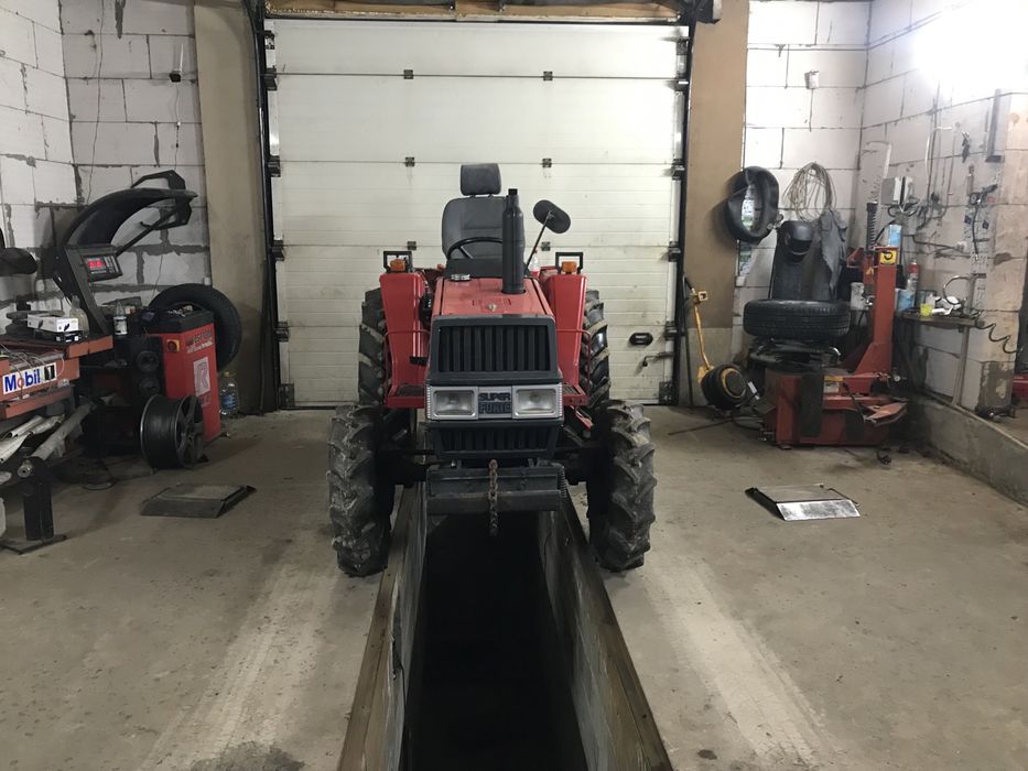 Трактор Янмар Fx24