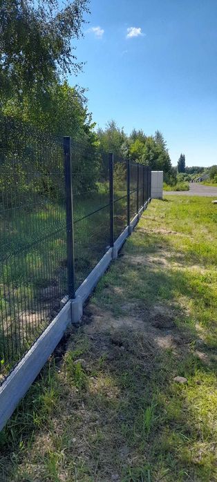 Sprzedaż, montaż ogrodzeń panelowych