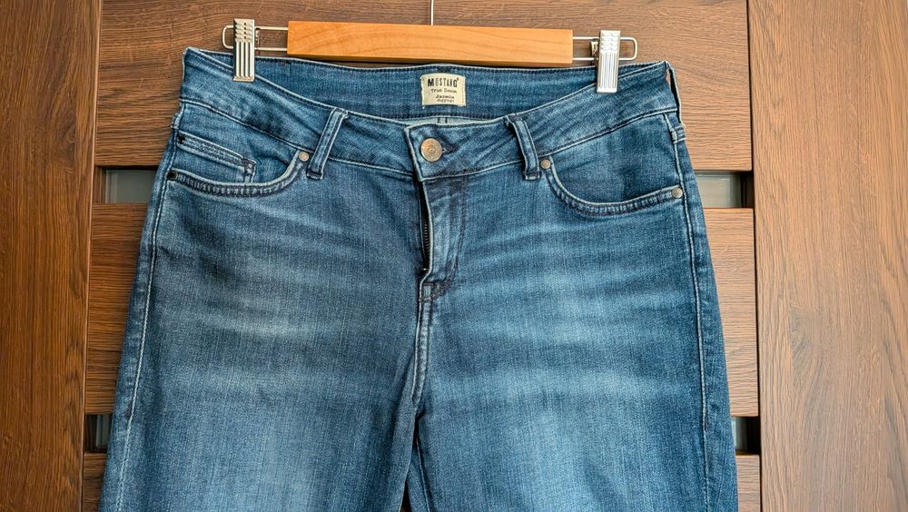 Dżinsy rozm L  W 30 L 30  mustang