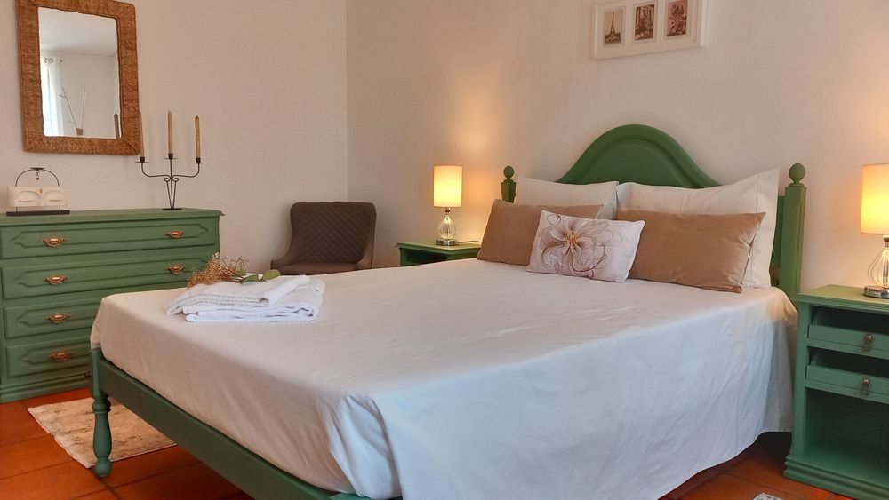 Mobiliário de quarto de casal "Verde - Cactus"