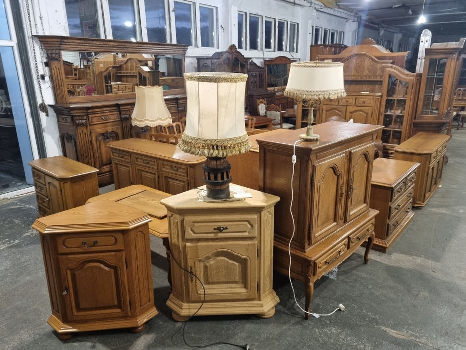 witryna dębowa rogowa