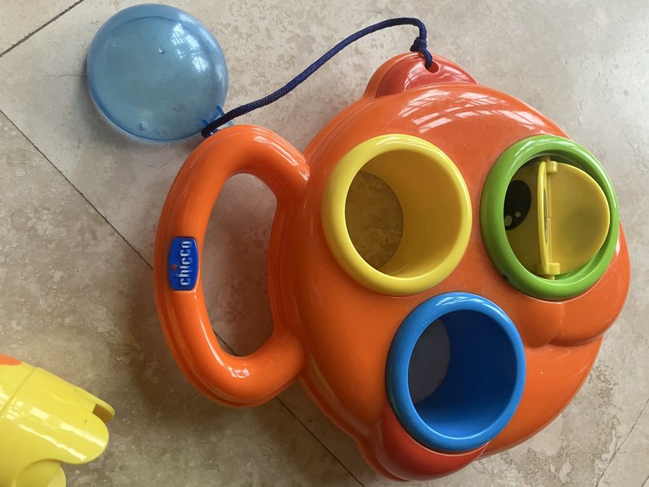 Chicco jabłko z gąsienicami