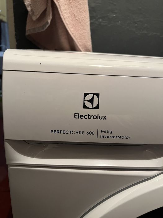 Пральна машина Electrolux