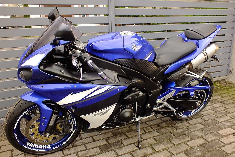 Yamaha r1 2009 rn22 yzf 1000