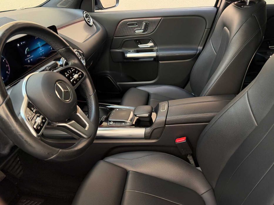 Mercedes-Benz GLA 250 4MATIC      2021