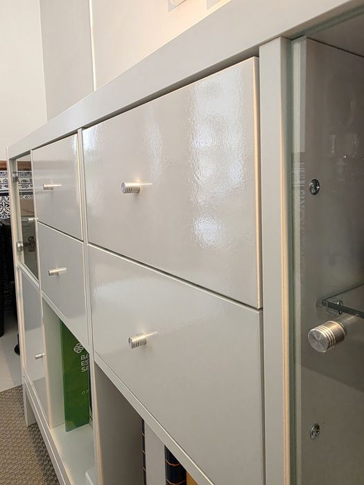 Estante IKEA KALLAX-Premium: 2 Vitrines,4 Gavetas,2 Portas+ Sup. Metal