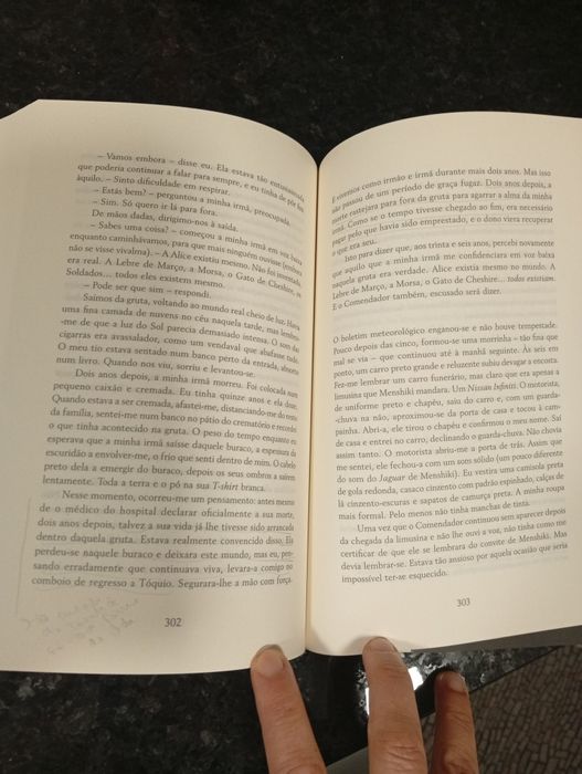 Vendo livros "A Morte do Comendador", de Haruki Murakami