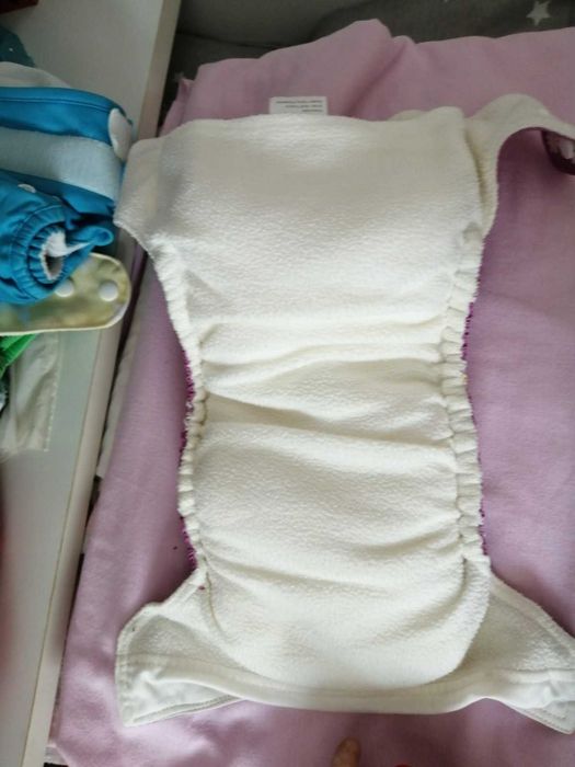 Fraldas reutilizáveis e acessórios (liners, toalhitas e sacos)