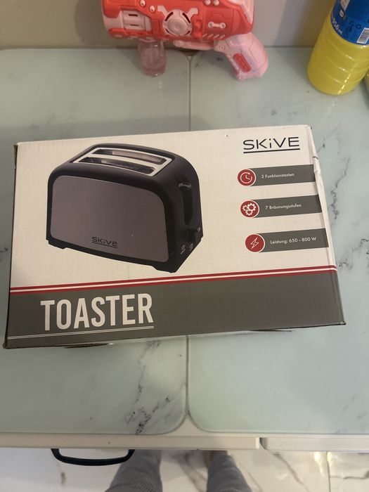 Toster nowy orginalnie zapakowany