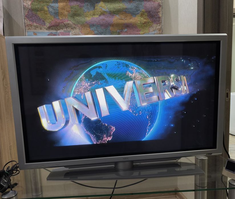 NEC PX-42VR5W панель плазменная