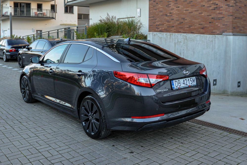 Kia Optima 1,7CRDI 2012 r. Skóry