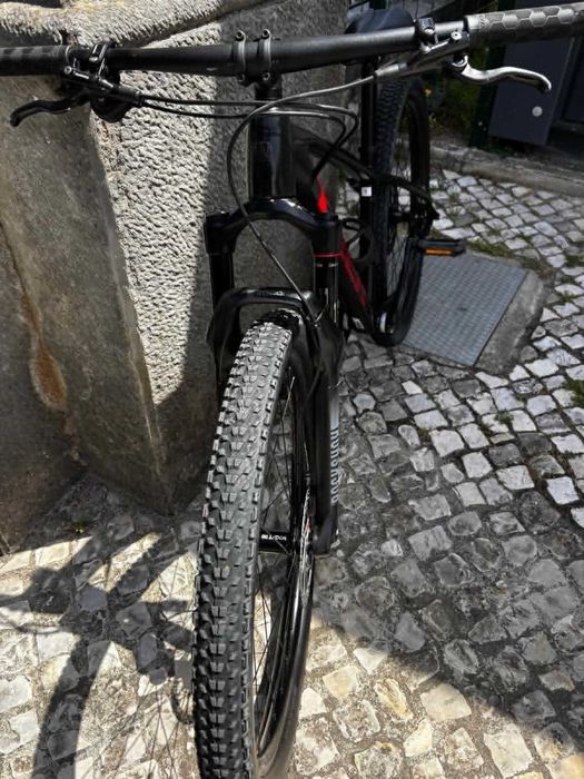 Bicicleta BTT Trek X-Caliber 9 – óptimo estado