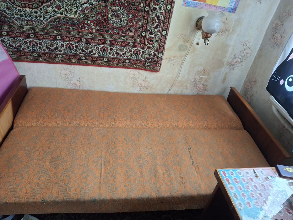Диван радянський безкоштовно