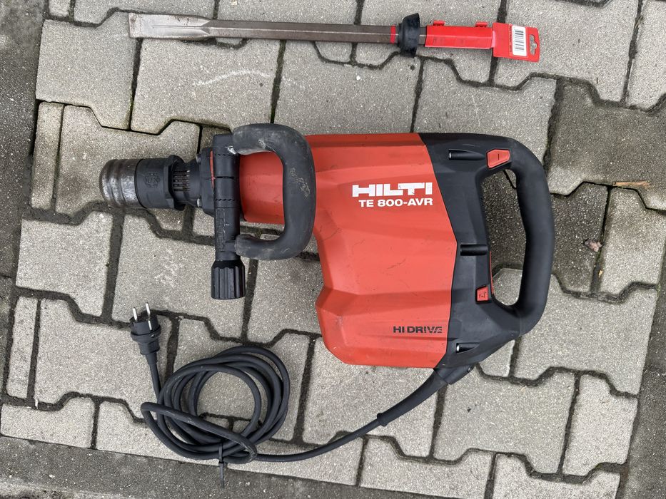 Mlot wyburzeniowy Hilti TE 800-AVR dluto używany Sprawny