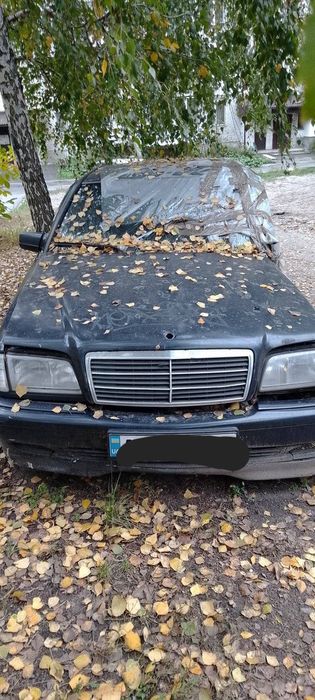 Продам мерседес на розборку 1.8 АКПП