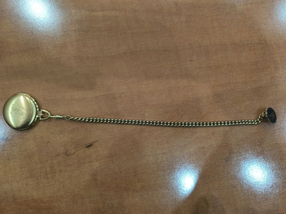 Relógio burberrys de bolso com cordel