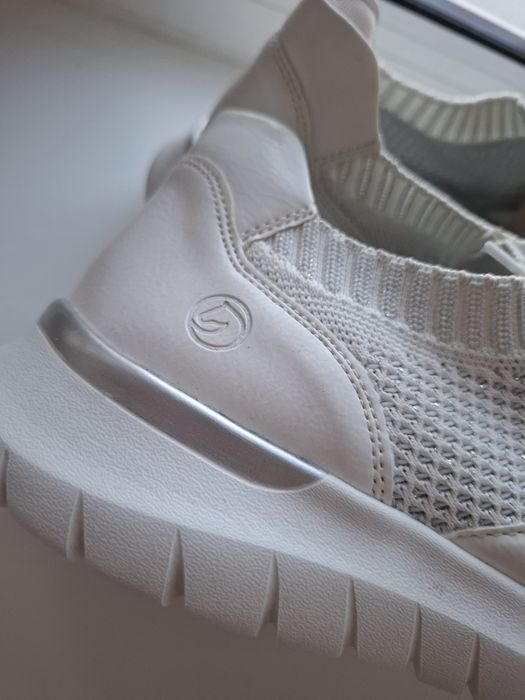 Новые лёгкие мокасины кроссовки"Remonte" 40 размер