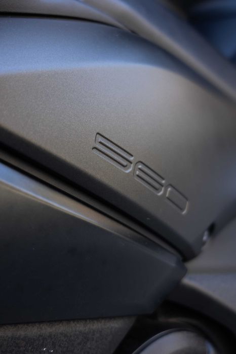 YAMAHA TMAX 560 Tech-Max - Como Nova!