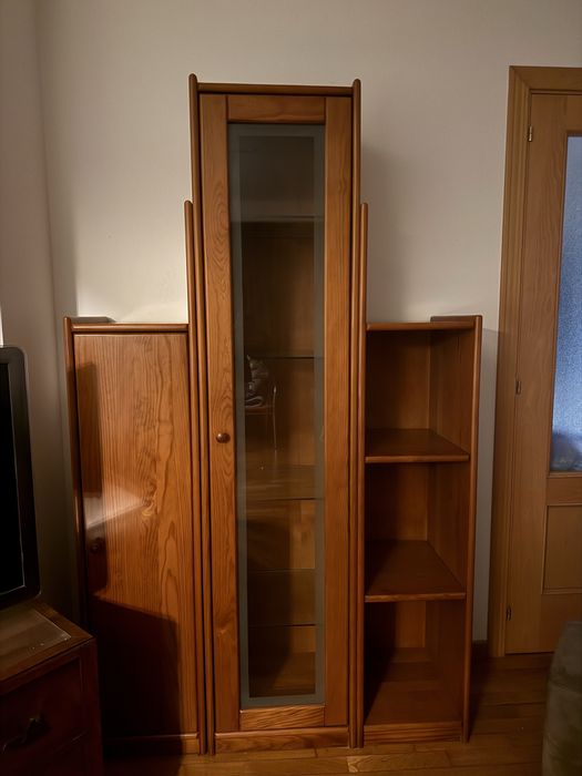 armario com vidraceira