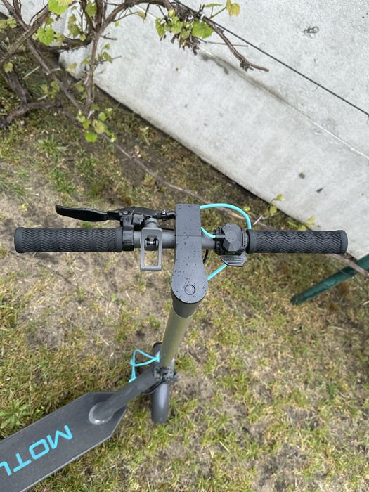 Motus Scooty 8.5 lite + ładowarka