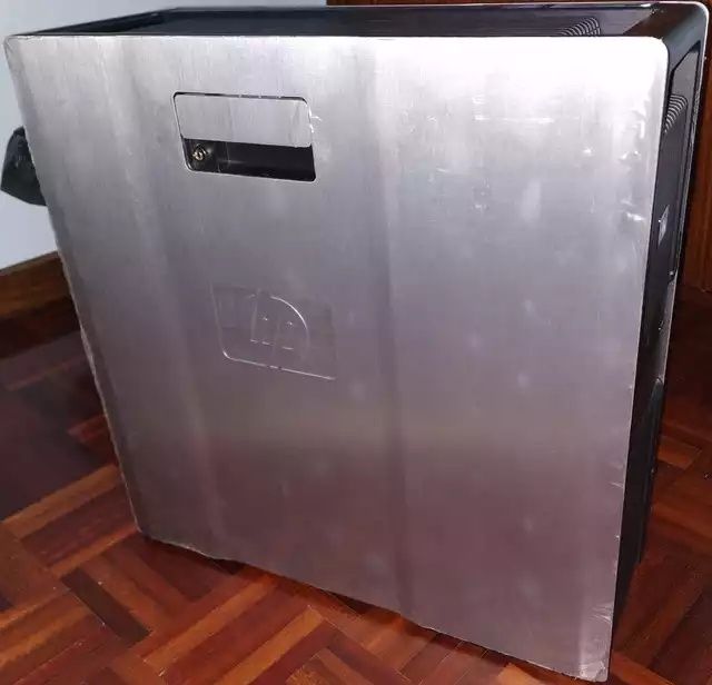 Workstation HP Z600: X5570, 12GB DDR3, 250GB HDD, 2x NVS29564740624022274122