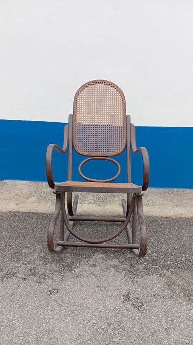 Vintage Cadeira de baloiço empalhada  (oportunidade, negociável)