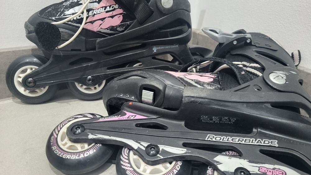 Łyżworolki Rollerblade Alpha XT G rozm. 32-35