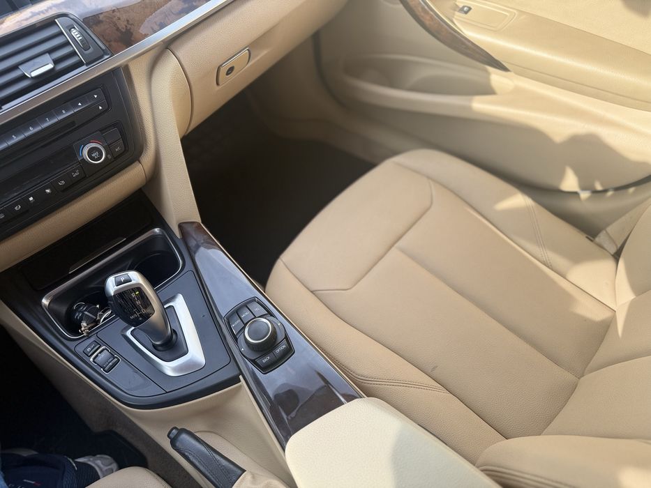 BMW 328i , 2014 рік