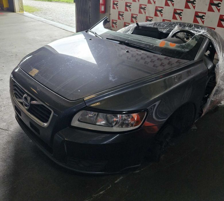 Frente Completa Volvo V50 T5 2.5i Turbo 2012 #E09