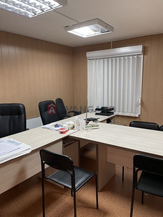 Продаж будівлі 155 кв.м. пр. О.Поля, ТЦ Славутич
