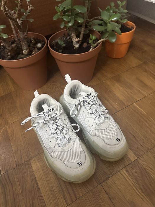Кросівки balenciaga 36 розмір б/в