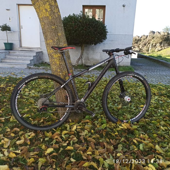 Cannondale f29 carbono