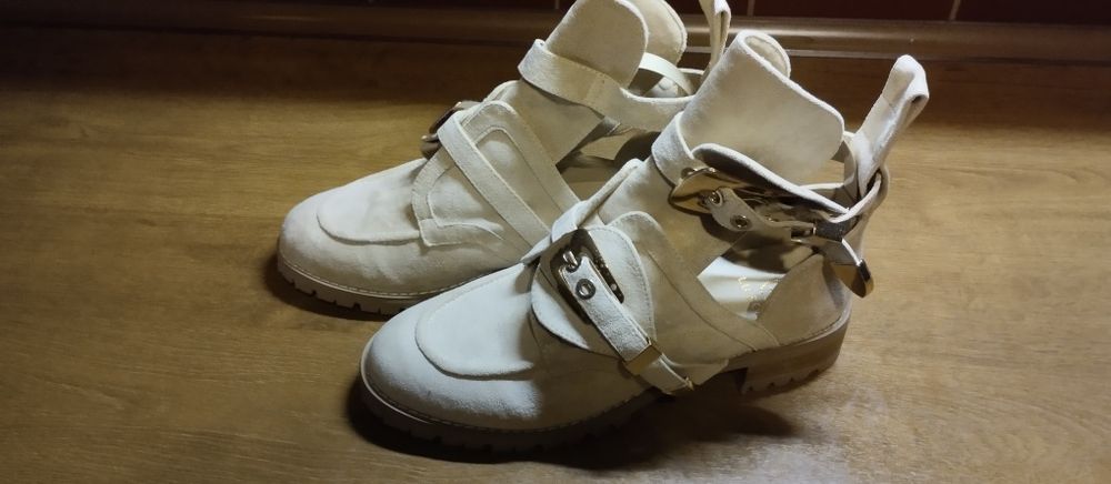 Śliczne nowe buty botki wiosna lato jesień nr 39