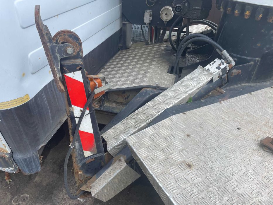 Podnośnik Koszowy Mercedes