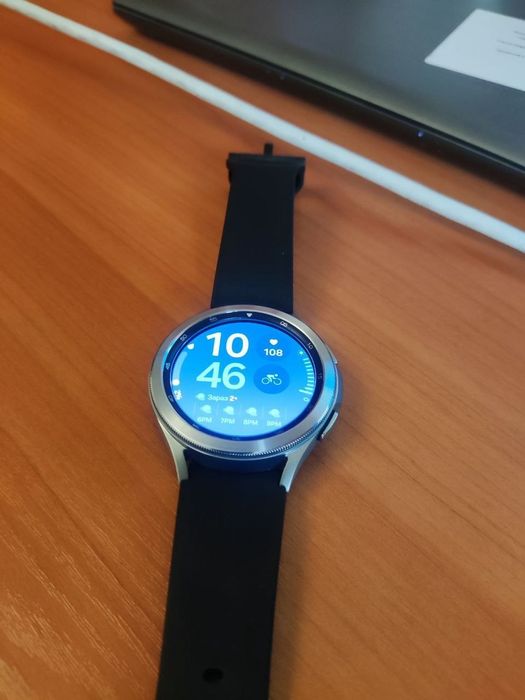 Samsung Galaxy Watch 4