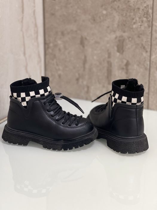 Черевички дитячі