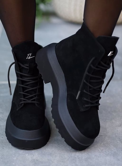 Продам кожаные ботинки