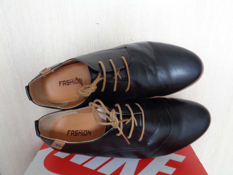 FASHION półbuty męskie,skóra 44.