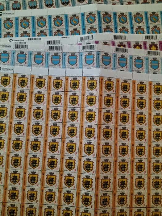 Поштові марки України D, T, F, V, M